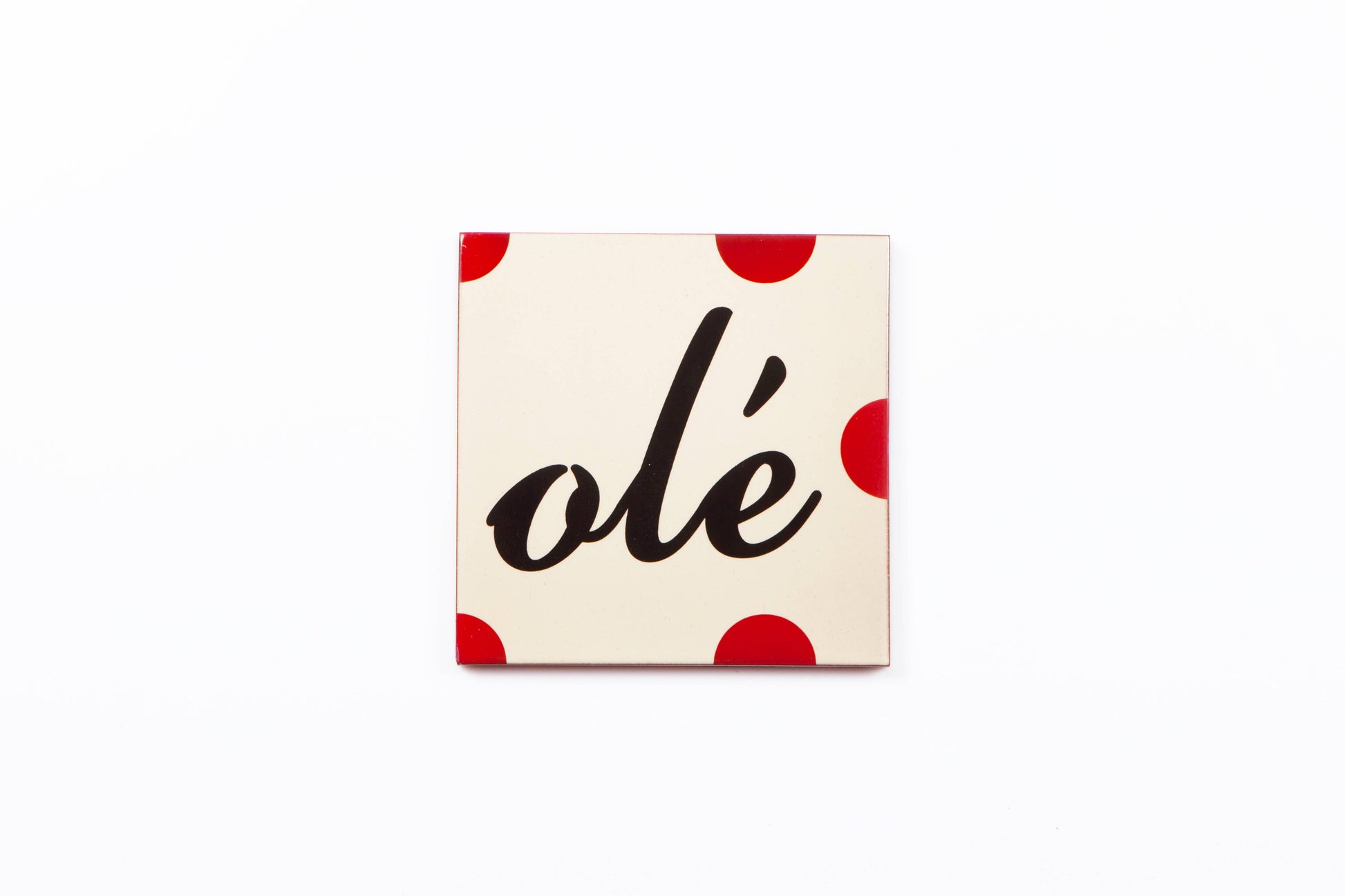 Detailed view of Bussago Ole placemats’ pattern and material