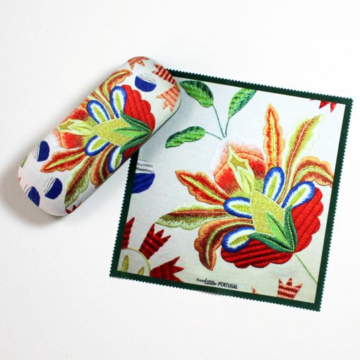 Castelo Branco Embroidery Glasses Case