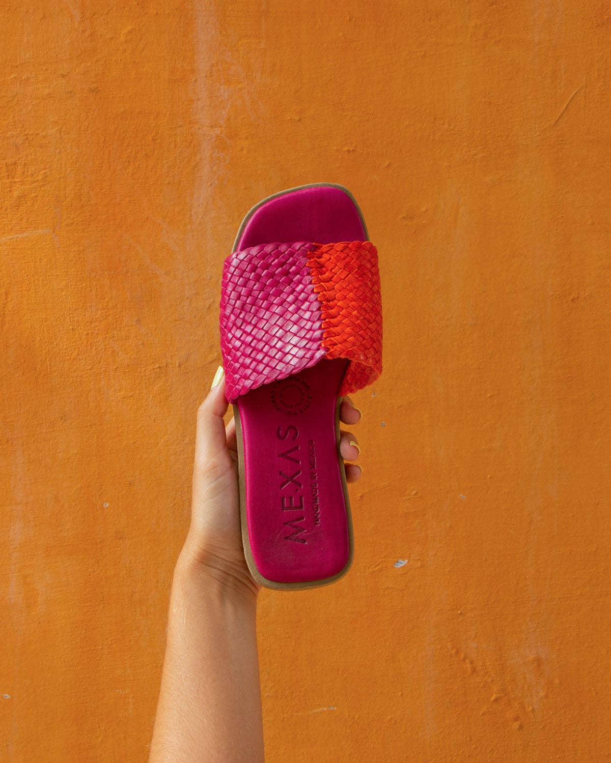 Chapala Fucsia - Fucsia and Orange Woven Flat Sandal