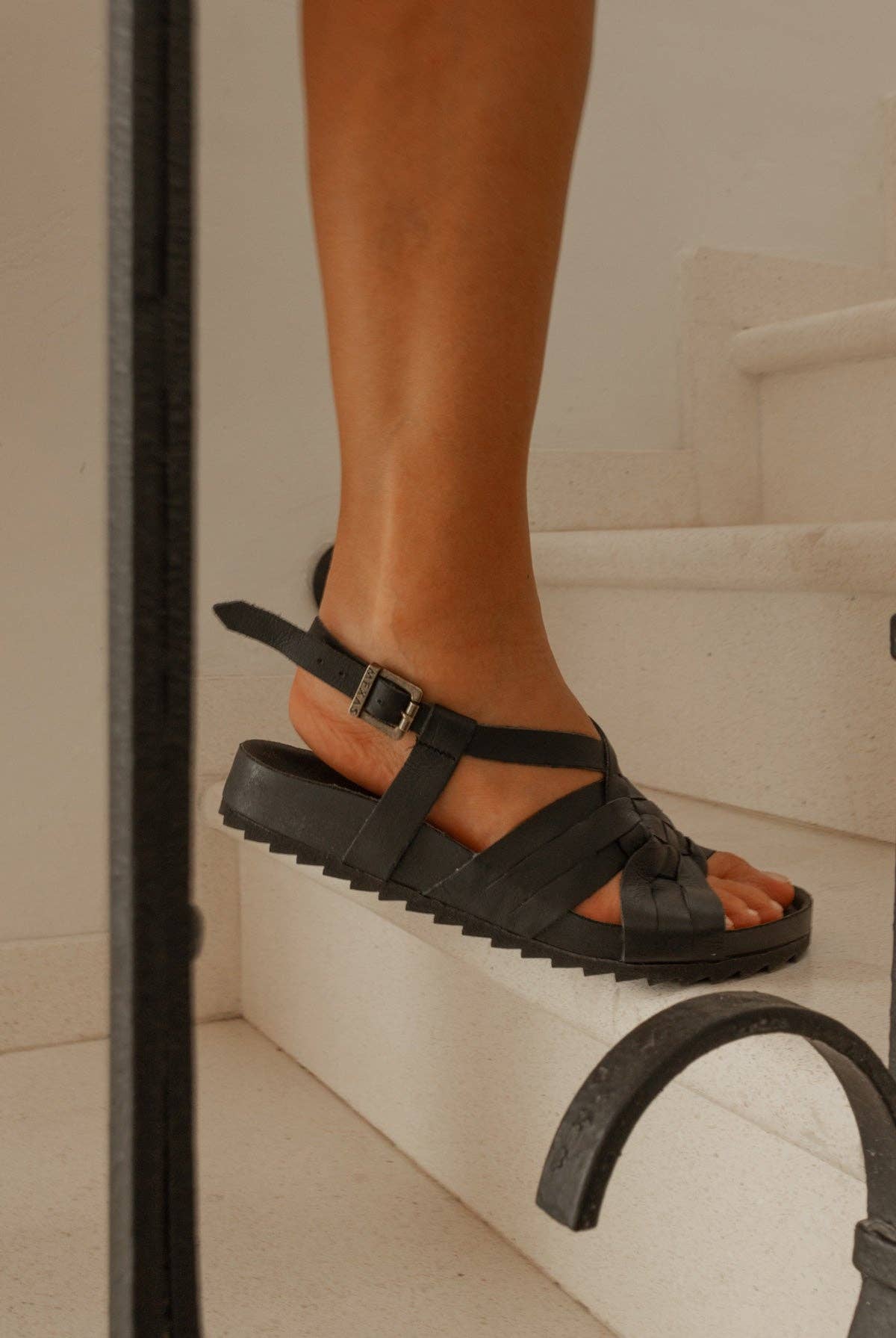 Mole - Black Leather Sandals For Wide Feet