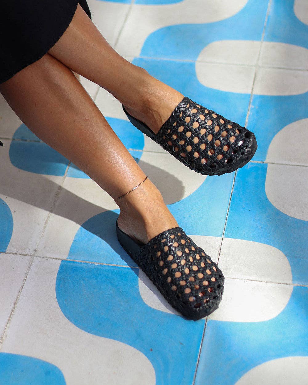 Jalisco - Woven Black Leather Mule with Bio Sole