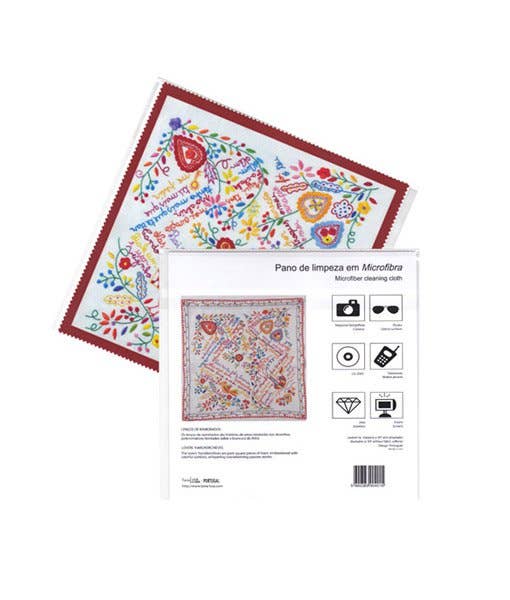 cleaning cloth eye glasses with lovers handkerchief motif